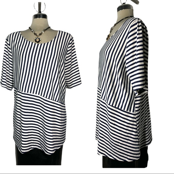Brody Myles Collection Black  and White Striped Short S Top Size 16 - Picture 1 of 8